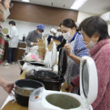 Fukuoka-homeless-support-soup-kitchen-1